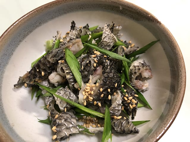 魚の皮のニラぽん