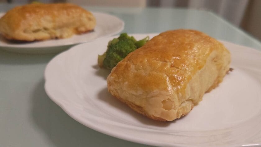 盛りつけて完成｜白身魚のオニオンチーズパイ,レシピ,釣果メシ