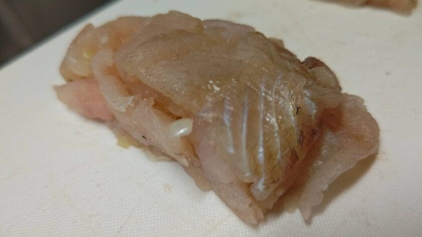 白身で包む｜白身魚のオニオンチーズパイ,レシピ,釣果メシ