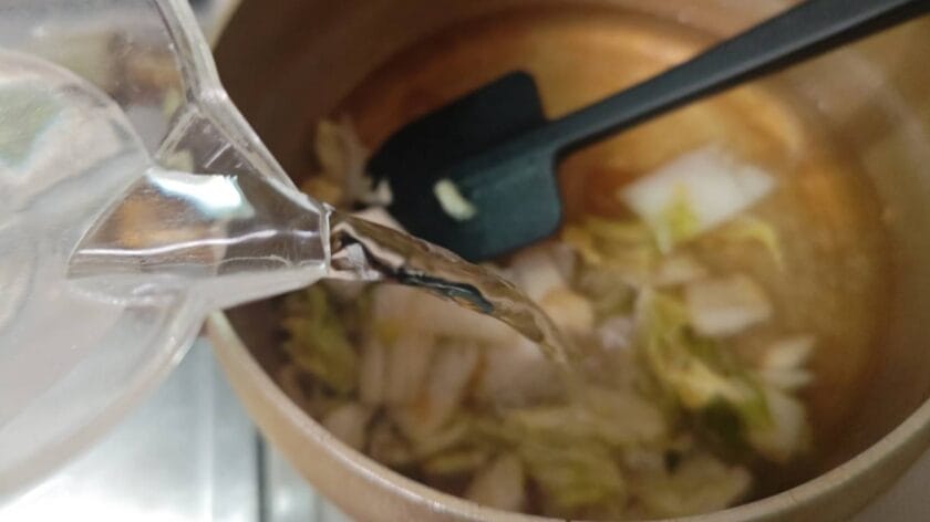 スープをつくる｜白身魚の酸菜魚のつくり方,レシピ,釣果メシ