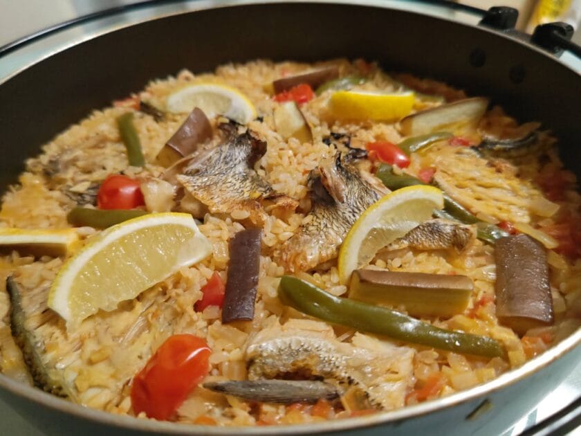 魚のあらとカマだけでつくるパエリア,時短レシピ,簡単,釣果メシ