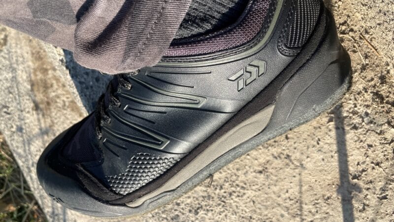 軽い｜ダイワDS-2603,フィッシングシューズ,インプレ,フェルトスパイク